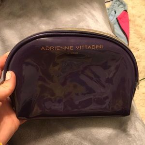 Adrienne Vittadini Makeup Bag